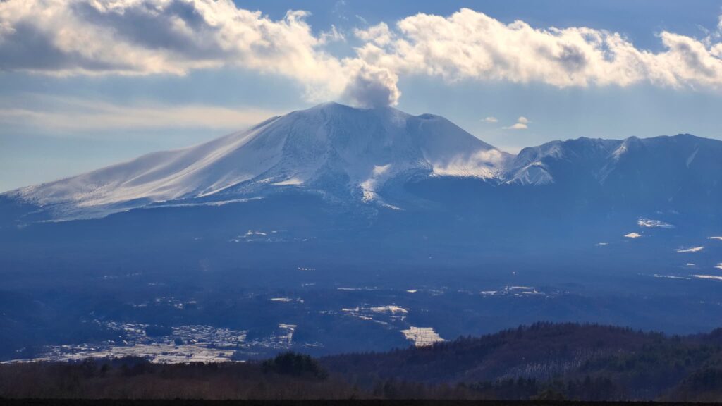 嬬恋村からの浅間山