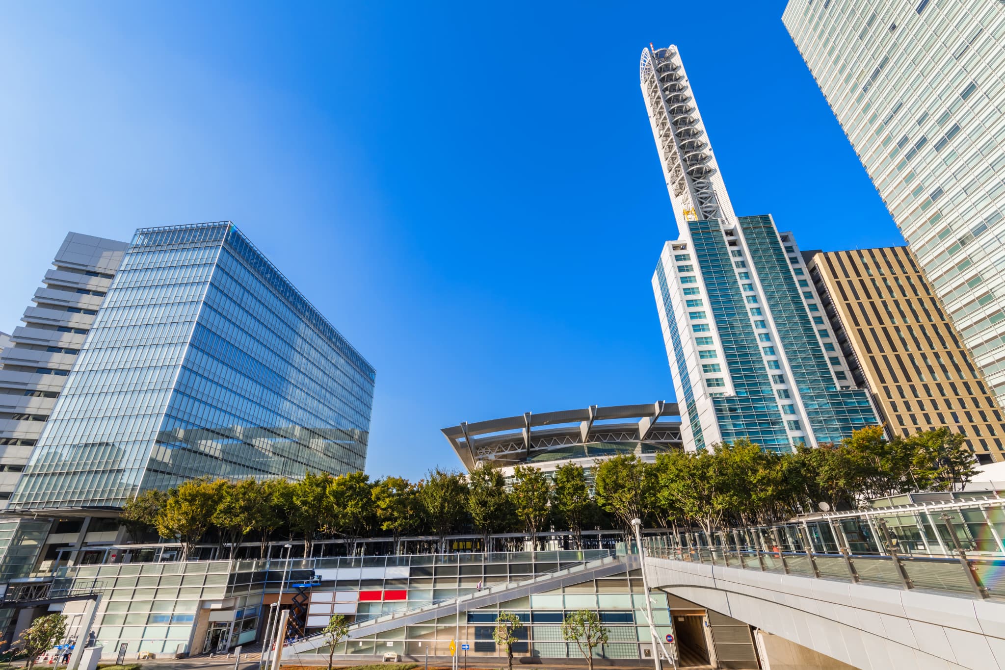 さいたま新都心の高層ビルディング